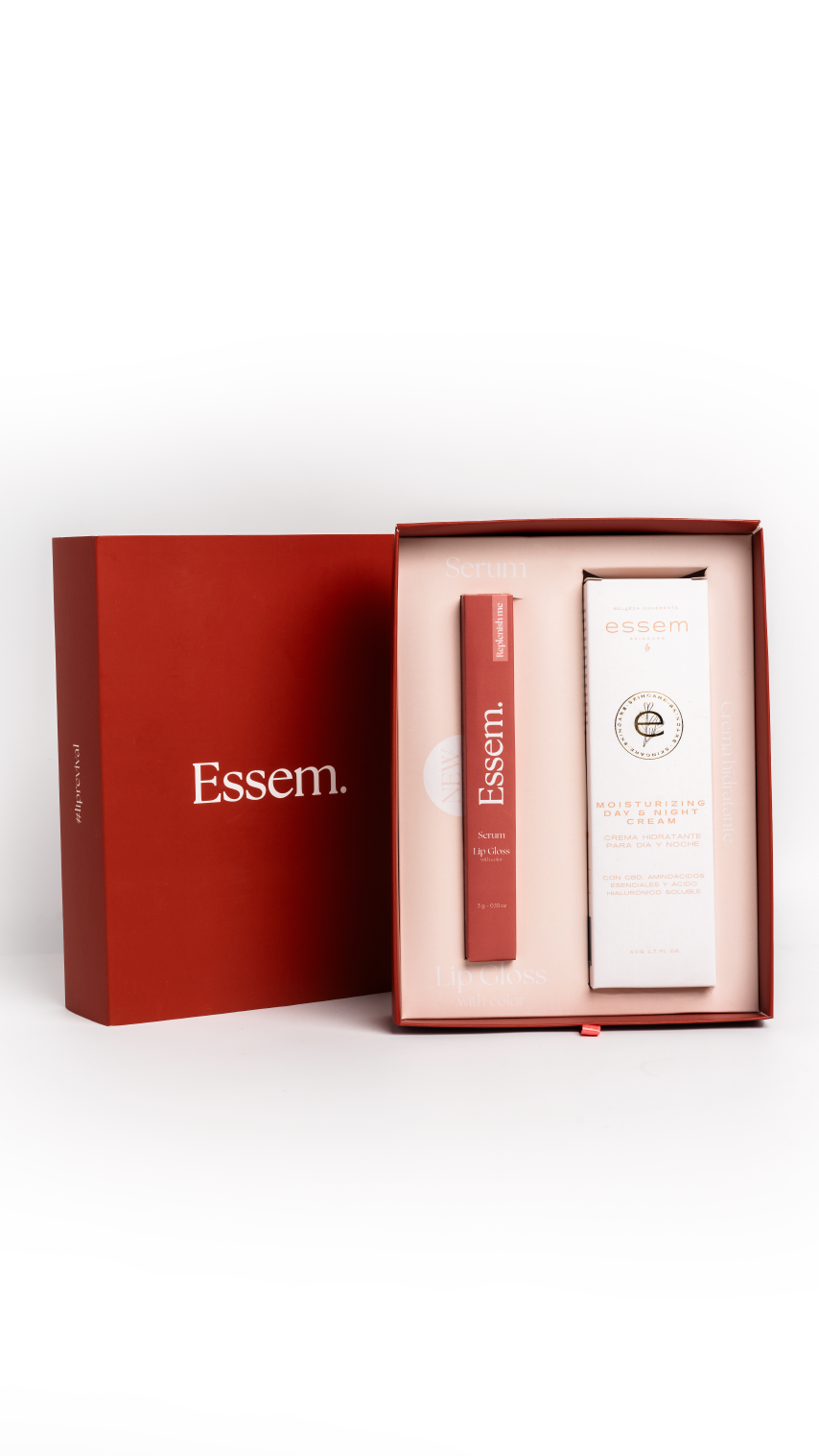Glow & Kiss Holiday Set Essem Skincare